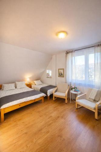 Apartamenty & Domek Gawędówka (Apartamenty & Domek Gawedowka) in Grywald