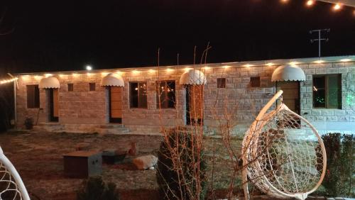 Зовнішній вигляд готелю, Khachatryan's Guest House in Ехегнадзор