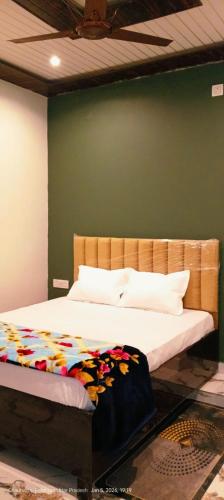 . DLA Hotel Rooms and Restaurant