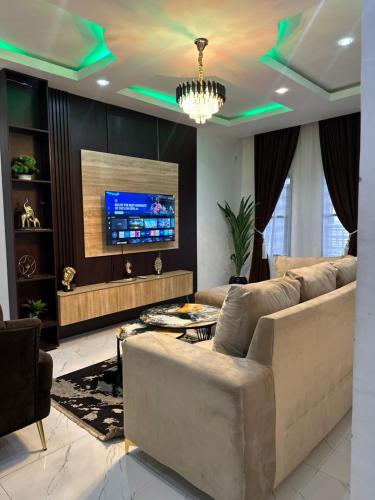The NookHouse – khách sạn tại Adiabo Ikot Mbo