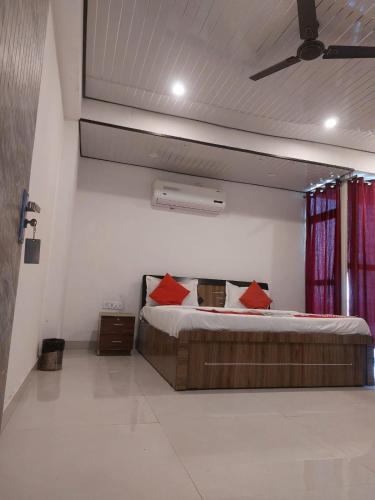 SHREE SHYAM palace in รามสิงห์ปุระ