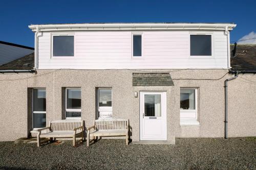 A szálláshely kívülről, Jetty Cottage, a self-catering cottage sitting on the jetty, with sea view in Isle Of Harris