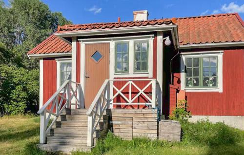 . 1 Bedroom Nice Home In Gottröra