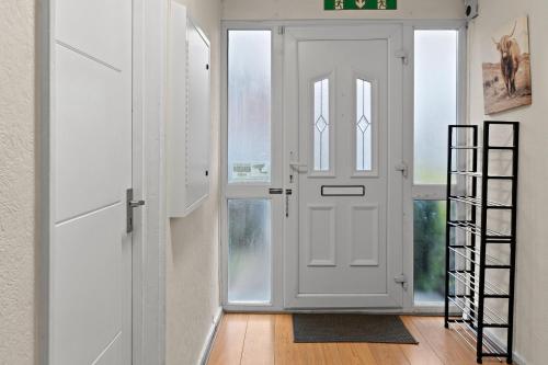 4-Bedroom Home Greenwich Free Parking Sleeps11