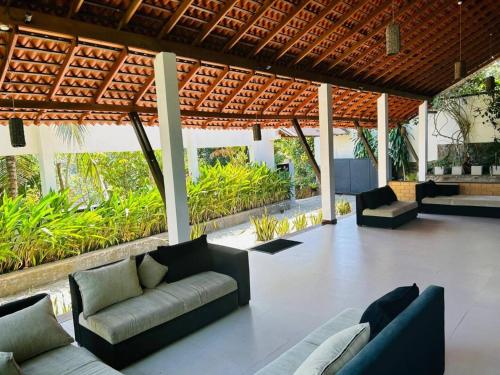 Breeze of Galle in Akmeemana