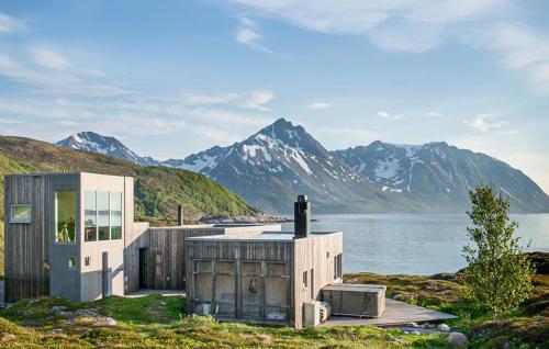 . Nice Home In Bjarkøy With Sauna