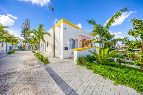 El Jardin Inn - Miami, FL