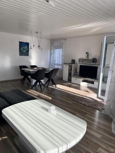 菲林克倫克公寓 (Ferienwohnung Klenk) in 奧斯特菲爾德爾恩