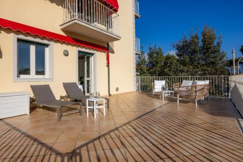 Балкон, Hotel Sablé (Hotel Sable) in Маріна ді Піетрасанта