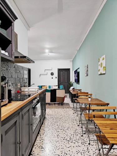 皮耶塔 Cosyroom 3 3星级 酒店 泳池