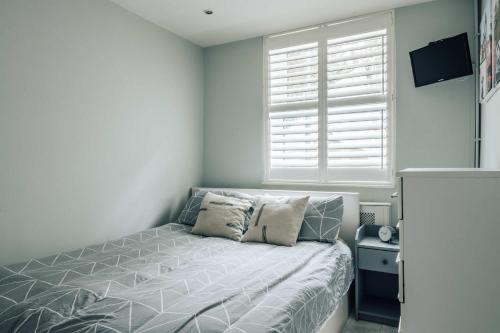 Garden Flat in Kensington - image 6