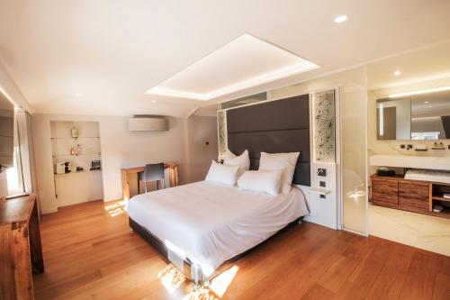 Château de Roquefoulet Luxury Guesthouse & Spa (Chateau de Roquefoulet Luxury Guesthouse & Spa) in 奈盧
