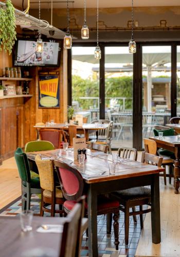 Restaurant, Brewhouse & Kitchen - Bournemouth - Southbourne in Boscombe East