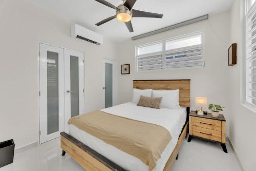 Modern Retreat w-Private Balcony, 1BR for 3 2C-HR