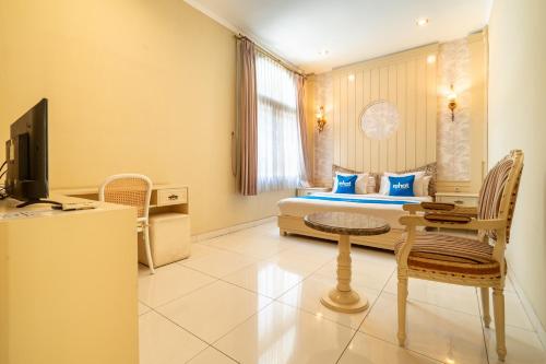 Rehat at Ottenville Boutique Hotel Room Type - Double Room