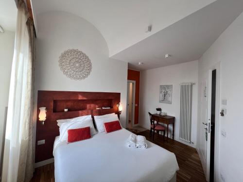 1 queen bed
