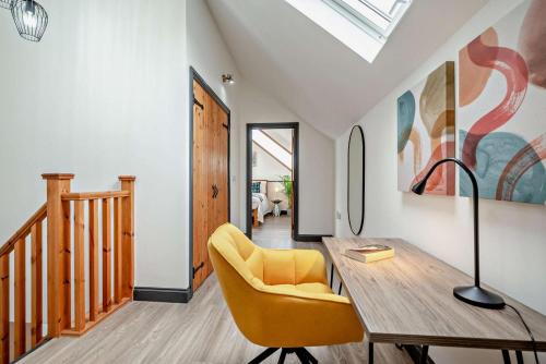Iekārtas, 3 Bed in Whitstone oc-l29237 in Whitstone
