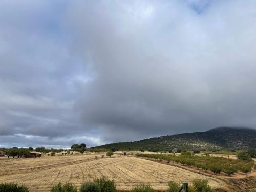 Apkārtne, La casica de Pacone, Los Odres in Inazares