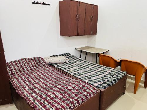 BNT BOYs HOSTEL photo 2