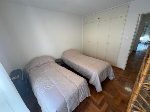 Departamento amplio para 6 personas Zona Centro - image 5