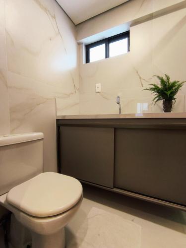 2 bedrooms, 3 beds