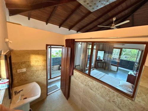 Well-appointed bathrooms