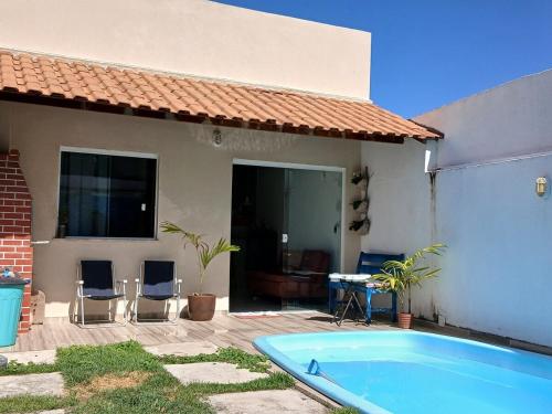 2 bedrooms, 3 beds