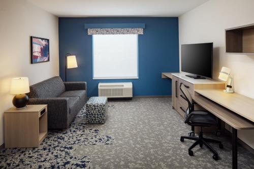 Home2 Suites by Hilton Memphis Downtown - image 3