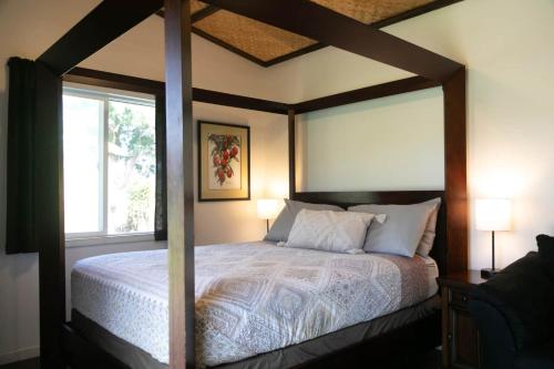 North Shore Studio in Mokuleia