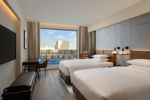 room detail thumbnail 1