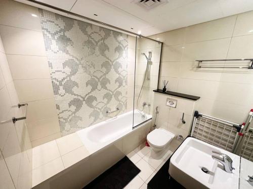 Capital Bay Studio in Business Bay by Petals Holiday Homes - image 12