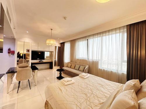 Capital Bay Studio in Business Bay by Petals Holiday Homes - image 11