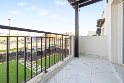 Näkymä, 5 BR Villa Near Business Bay By Petals Holiday Homes in Al Quoz