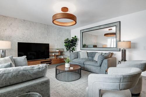 Palm Canyon Modern Bungalow in Palm Springs, USA