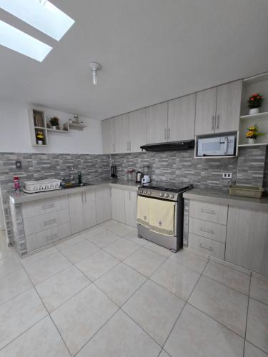 Airport City Apartment Belaunde