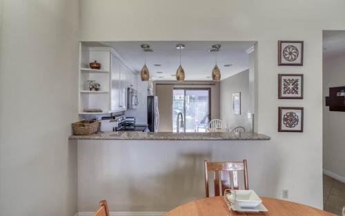 VS589 - Lite Hideaway in Palm Desert, USA