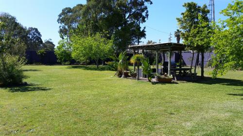 Kert, Karuah Gardens Motel in Karuah