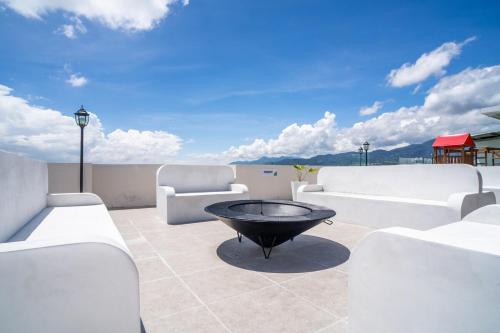 Terraza/balcón, A complete, cozy apartment on Roosevelt in Zona 3 de Mixco