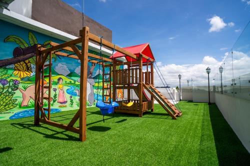 Parque infantil, A complete, cozy apartment on Roosevelt in Zona 3 de Mixco