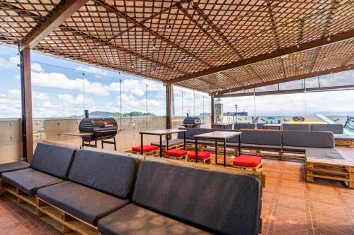 Terraza/balcón, A complete, cozy apartment on Roosevelt in Zona 3 de Mixco