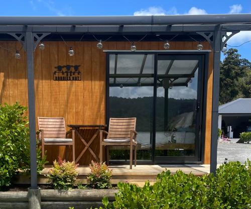 Robbies Hut in Greymouth