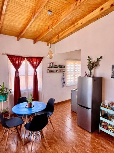 House for couples with Starlink internet