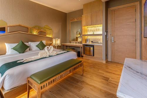 W1Bangkoknoi Hotel Room Type - Deluxe Studio