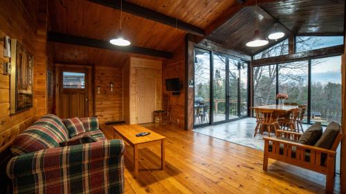 設施, Stunning Lakeview Muskoka Pier 100 Resort in 溫德米爾(ON)