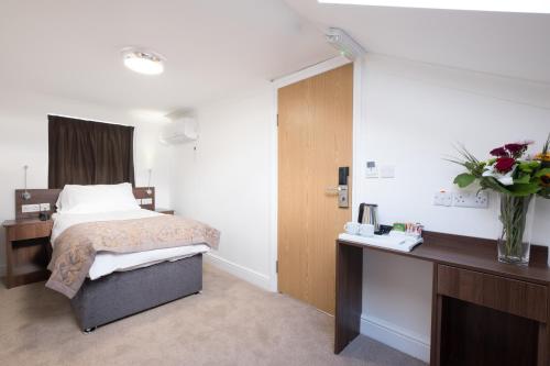 Signature London - image 11
