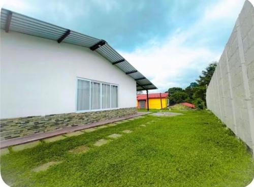 Casa grande in Santa Cruz Verapaz