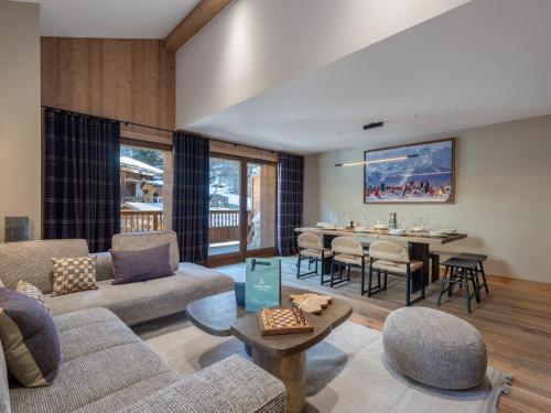 Appartement neuf au pied des pistes pour 9 personnes - FR-1-570-70 in Le Bettaix