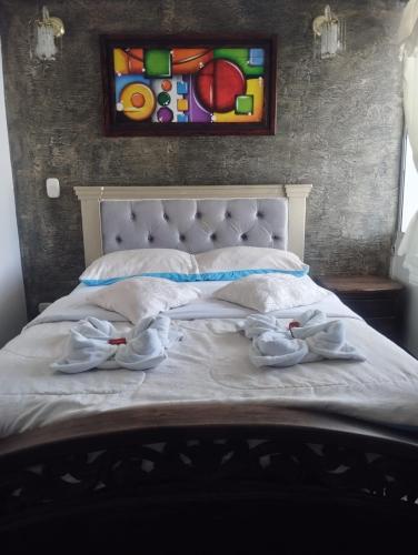 Hotel Restaurante El Madroño Chia – Bogota, WV