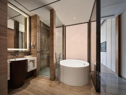 Zhuhai Palm Spring Hotel Room Type - Superior Queen Room