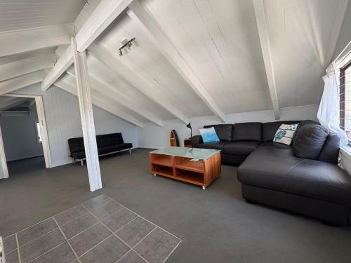 Callala Beach Shack - Pet Friendly - image 2